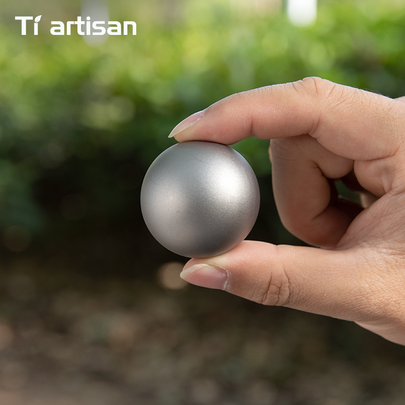 Tiartisan 40 mm Titan-Eisball, – Whiskey Stone Set Bewertung und Preis